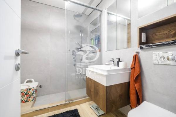 Slika 0 - Tadije Sondermajera, Trosoban stan na prodaju, 119m2, 499.000€